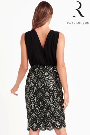 Rare Sequin Scalloped Hem Midi Skirt